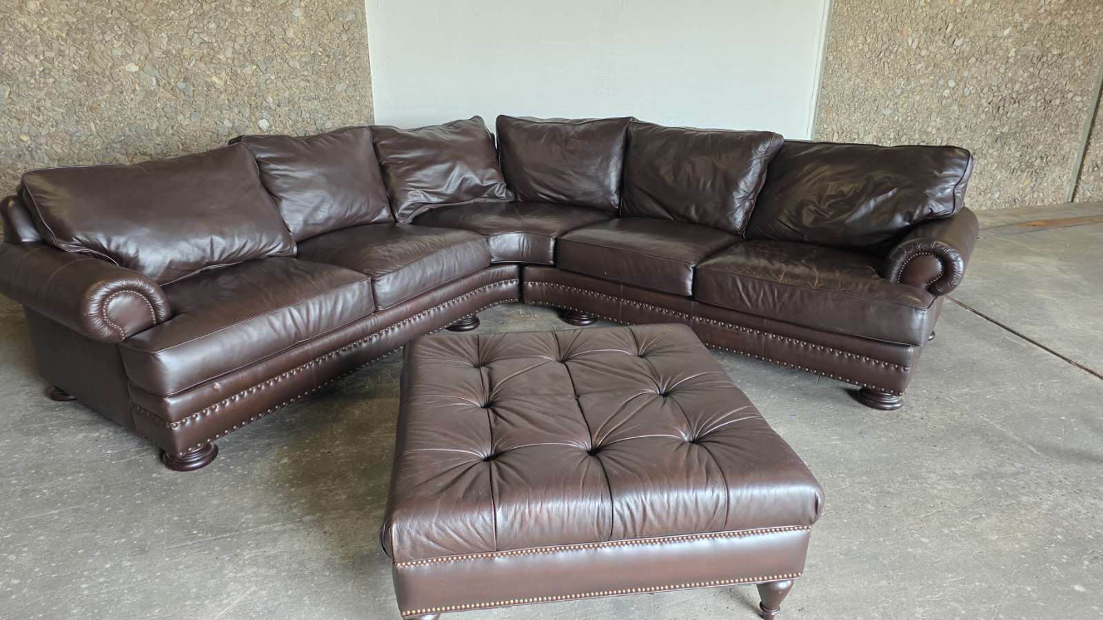 Bernhardt Brown Leather Sectional Sofa w/ Tufted Ottoman - Nailhead Trim