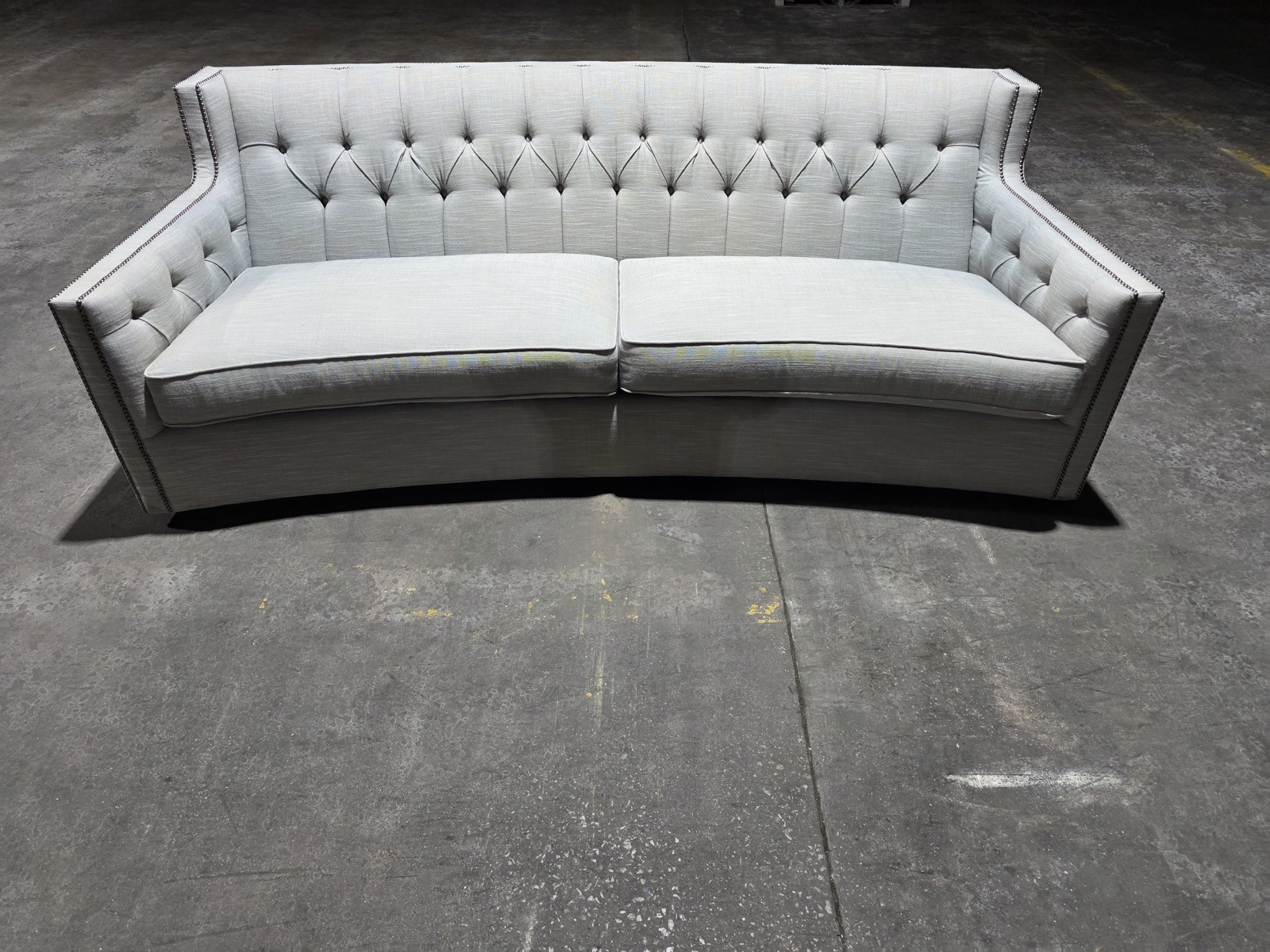 Bernhardt Candace 96" Curved Tufted Sofa — Gray Linen with Nailhead