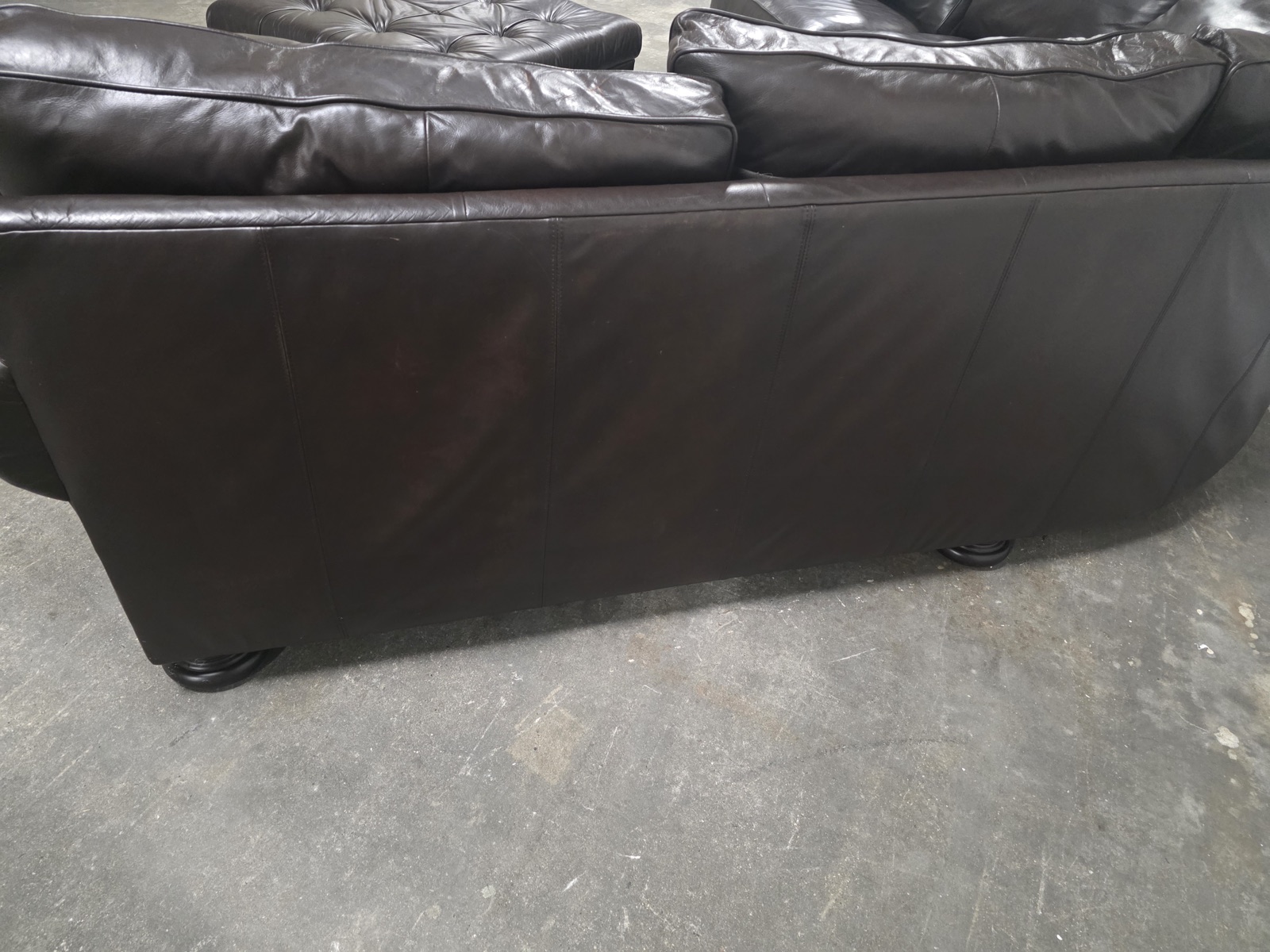 Bernhardt Espresso Leather Angled Sectional with Matching Tufted Ottoman — view 8