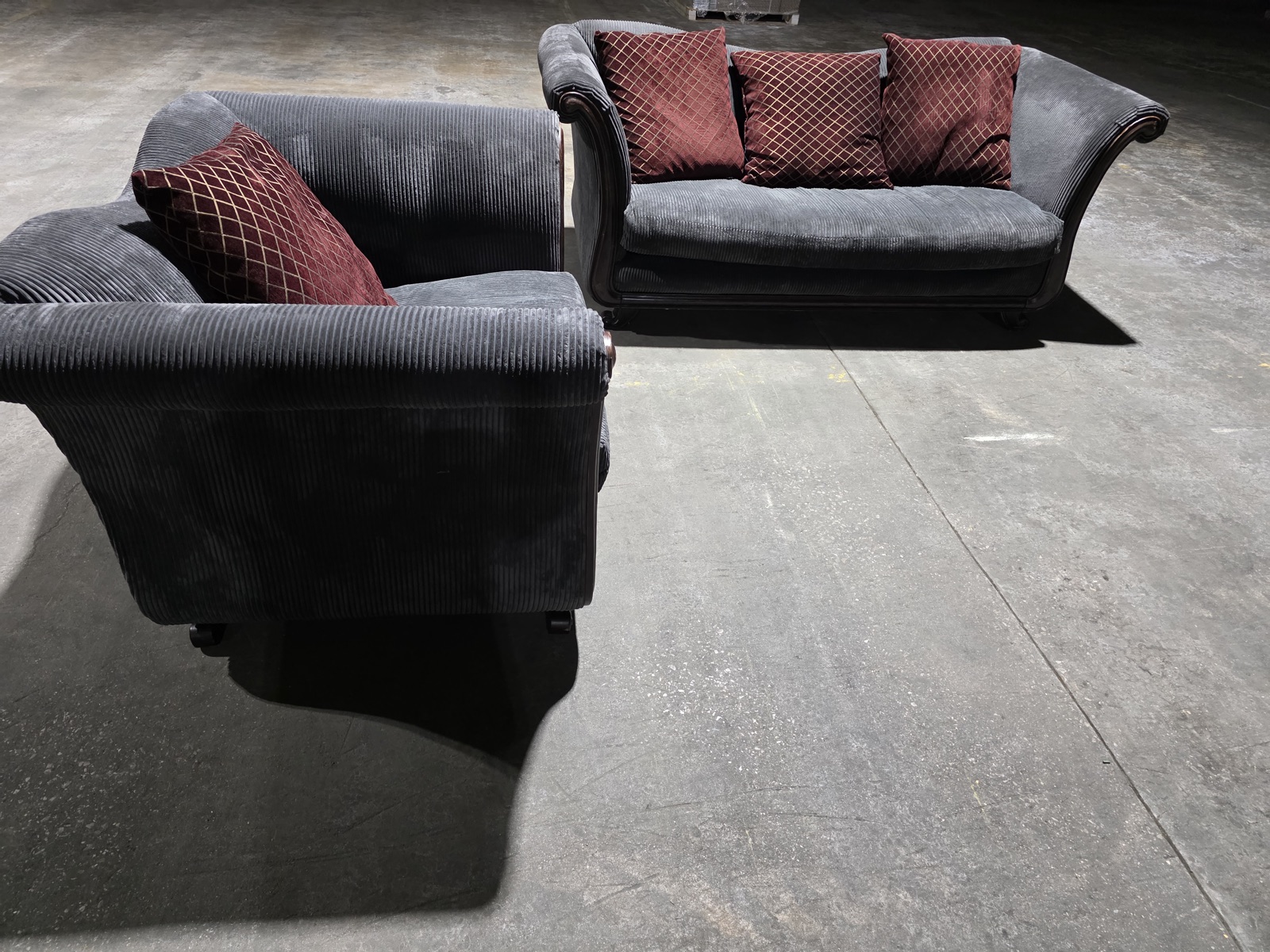 Bernhardt 2-Piece Traditional Living Room Set — Sofa & Oversized Chair, Gray Chenille with Carved Mahogany Frame — view 4